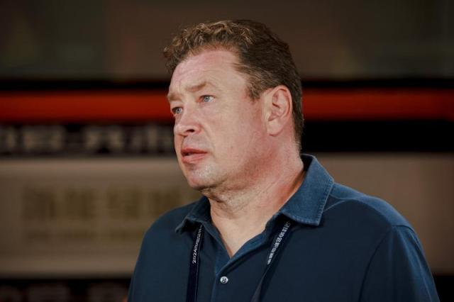 云开体育-斯卢茨基:目前的阵容厚度足够去应对明天比赛