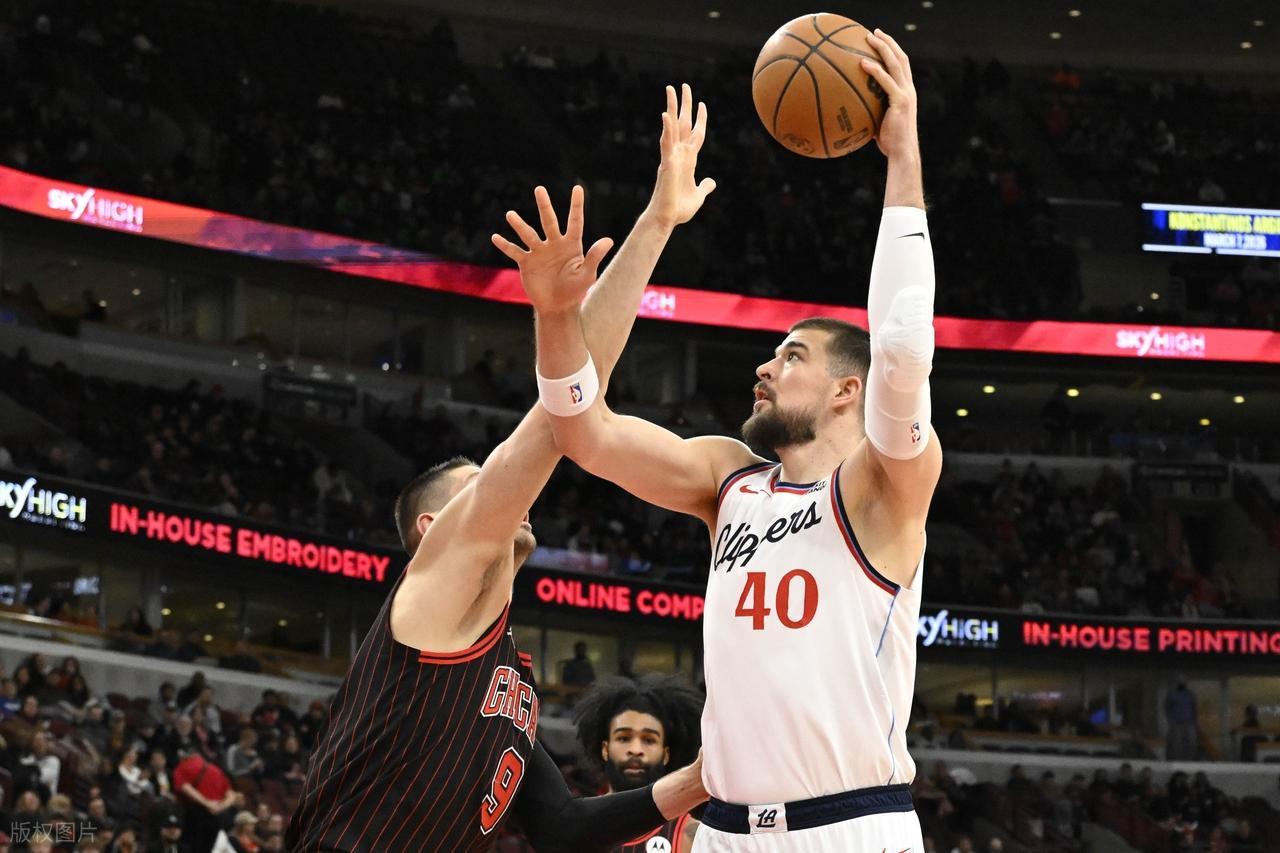 云开体育官网-21分大逆转失败!哈登空砍24+5+6!科林斯爆发,公牛三分投死快船