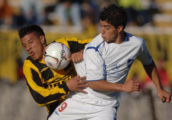 云开体育官网-时隔16年重返 苏亚雷斯在乌拉圭民族只待3个月